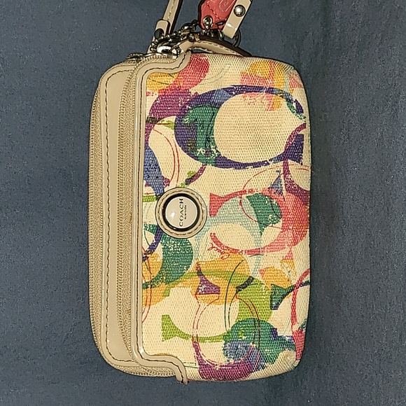 Coach Wristlet - Picture 1 of 5